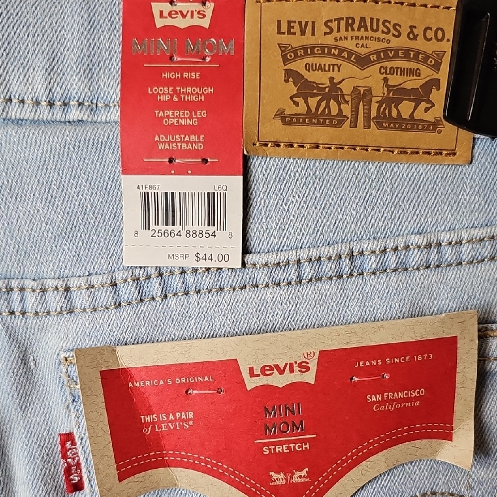 Levi's Girl's Mini Mom High Rise Jeans - Picture 6 of 10